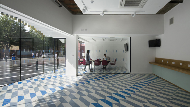 Photo 5. for Commercial Sector Enfield Business