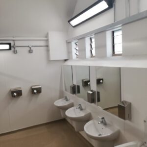 parliament_hill_124650944 1-1